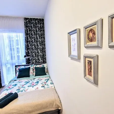 דירה Very Stylish Ii & Secure Penthouse -free Parking *