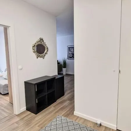 アパート Very Stylish Ii & Secure Penthouse -free Parking