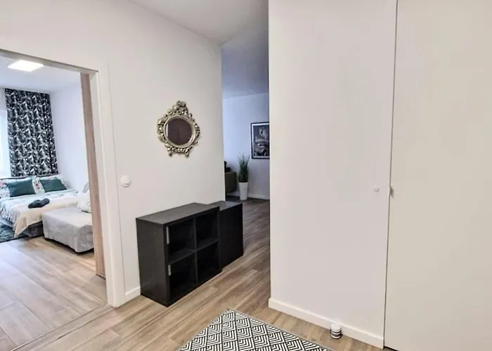 דירה Very Stylish Ii & Secure Penthouse -free Parking