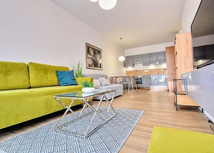 Very Stylish Ii & Secure Penthouse -free Parking דירה *