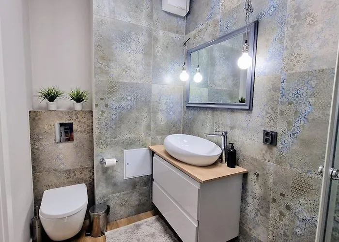 Very Stylish Ii & Secure Penthouse -free Parking Łódź